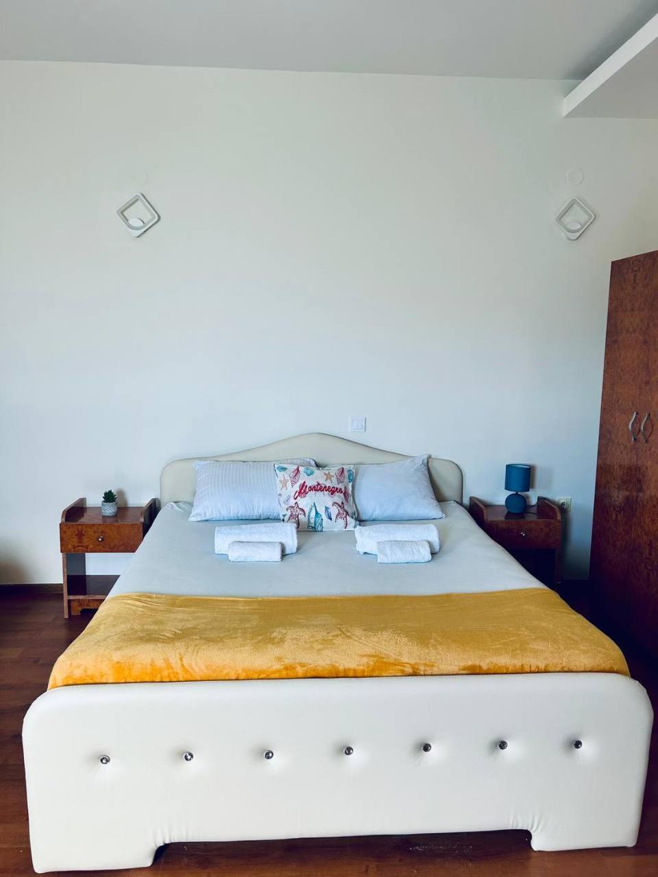 Apartmani Stari Grad Sutomore Exterior photo