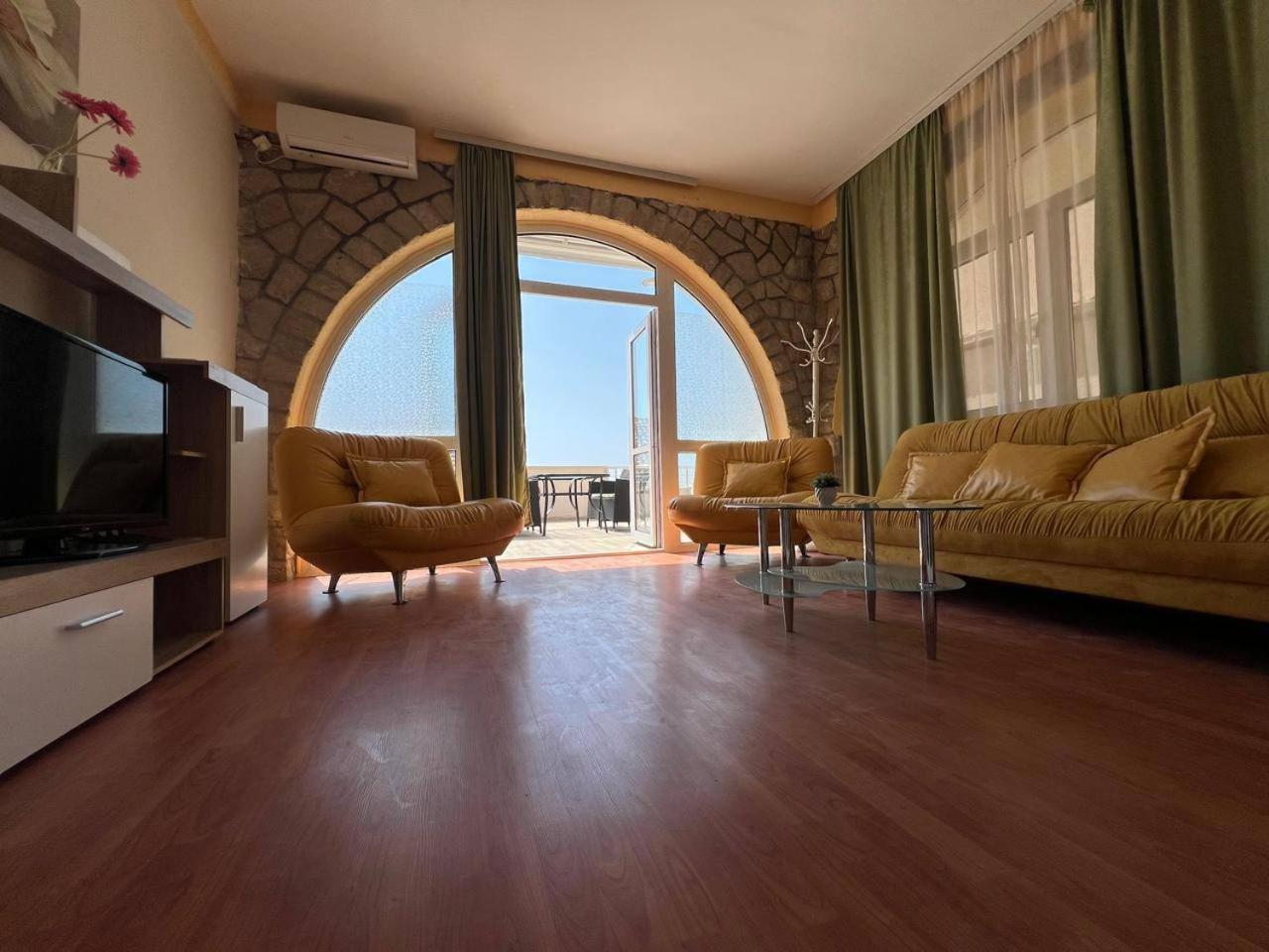 Apartmani Stari Grad Sutomore Exterior photo