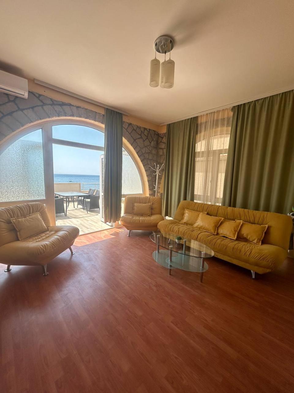 Apartmani Stari Grad Sutomore Exterior photo