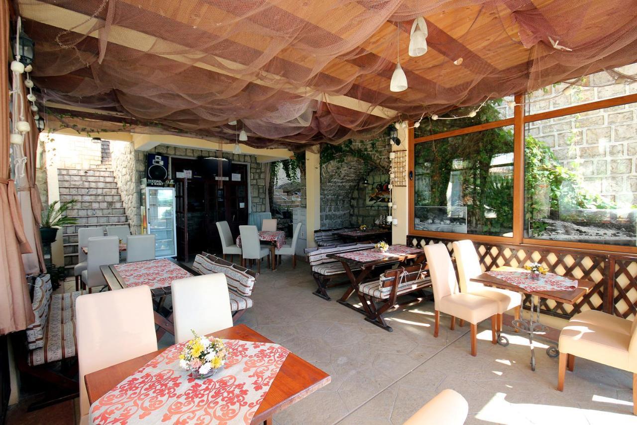 Apartmani Stari Grad Sutomore Exterior photo