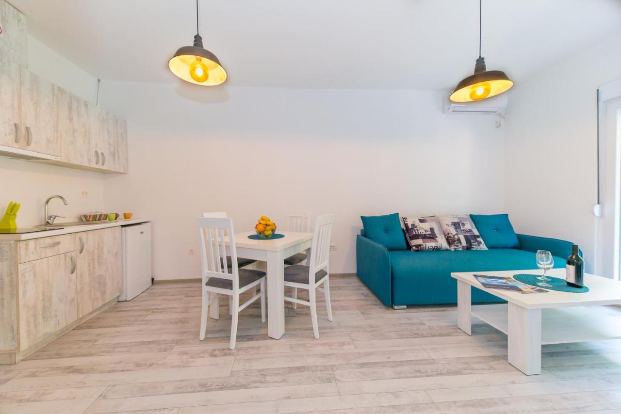 Apartmani Stari Grad Sutomore Exterior photo